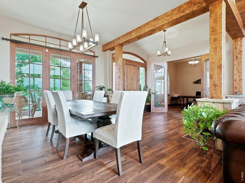 Rare opportunity to own a custom home with an incredible 10-car - photo 7