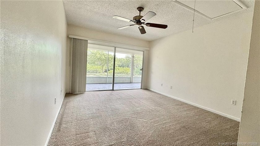 Welcome to this charming waterfront residence in Village Oaks - photo 21