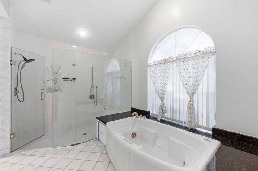 Investor or Fixer Upper Special. Selling as is. Conventional or - photo 13