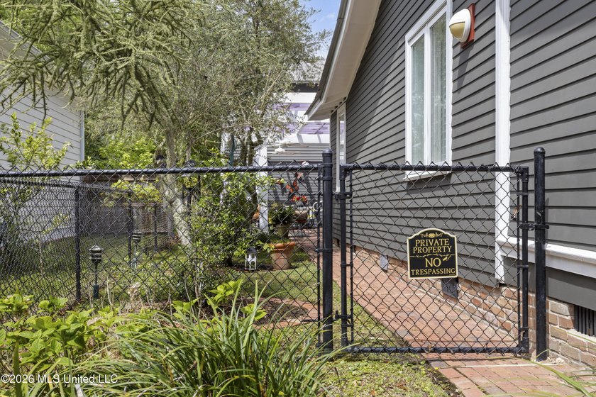 House is approx 2,177 sq ft - 3/2 plus above garage is - photo 44