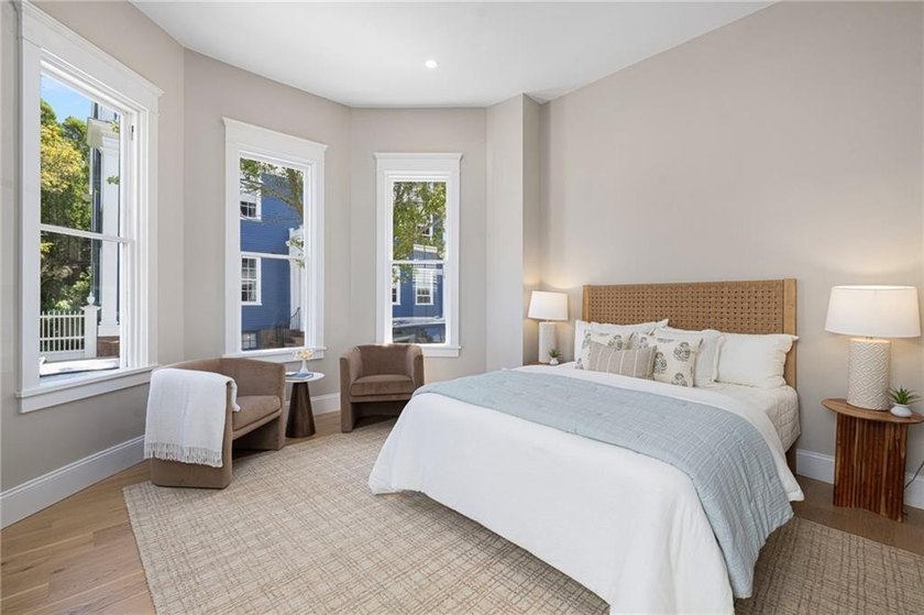 Nestled in the heart of Newport's Historic Hill, this newly - photo 17