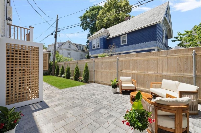 Nestled in the heart of Newport's Historic Hill, this newly - photo 23