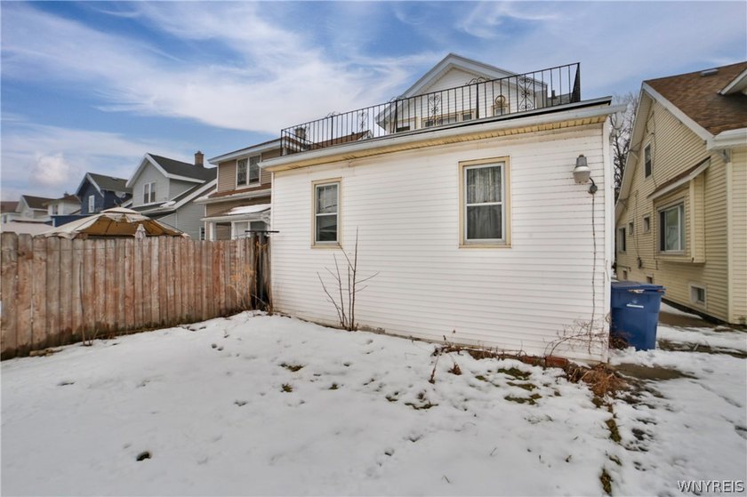 Charming 3.5-bedroom, 2-bathroom duplex in the heart of Buffalo - photo 5