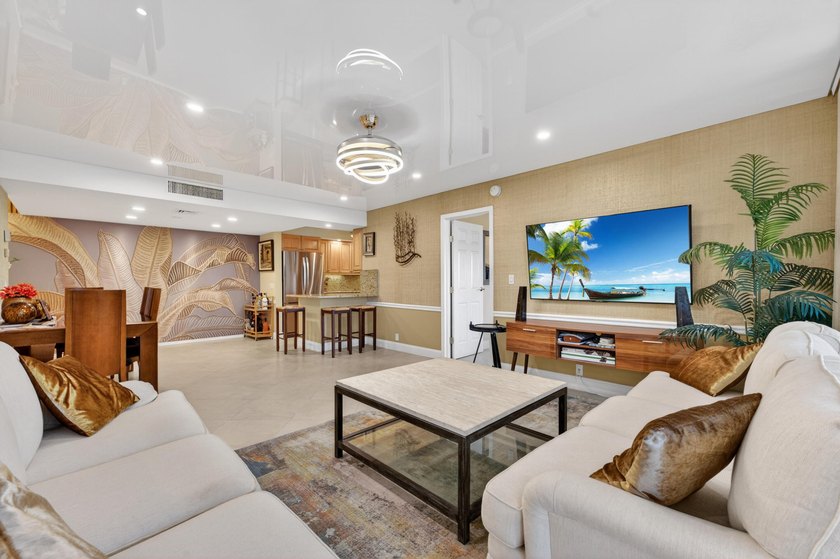 WATERFRONT UPSCALE CUSTOM RENOVATION 2BR/2 B CONDO BE PROUD OF - photo 2