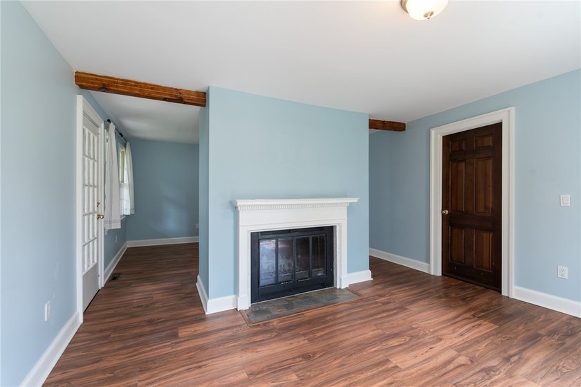 Transparent pricing/no delayed negotiations. Located in the - photo 12