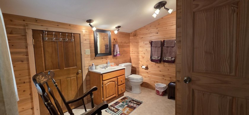 Heart of Les Cheneaux! Immaculate waterfront home on Snows - photo 12