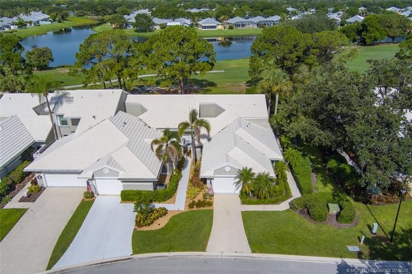 LOCATION! LOCATION! This home offers gorgeous views of LAKE and - photo 13