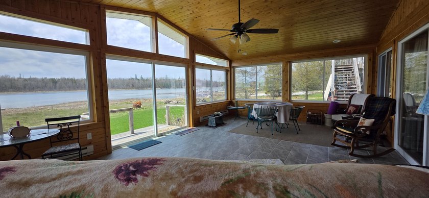 Heart of Les Cheneaux! Immaculate waterfront home on Snows - photo 19