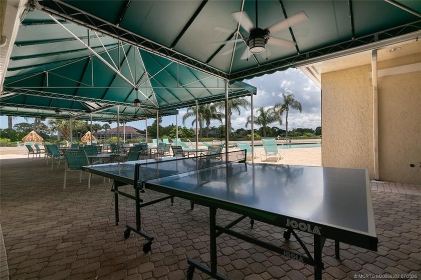 LOCATION! LOCATION! This home offers gorgeous views of LAKE and - photo 29