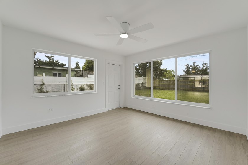 Completely renovated from top to bottom, this move-in ready home - photo 21