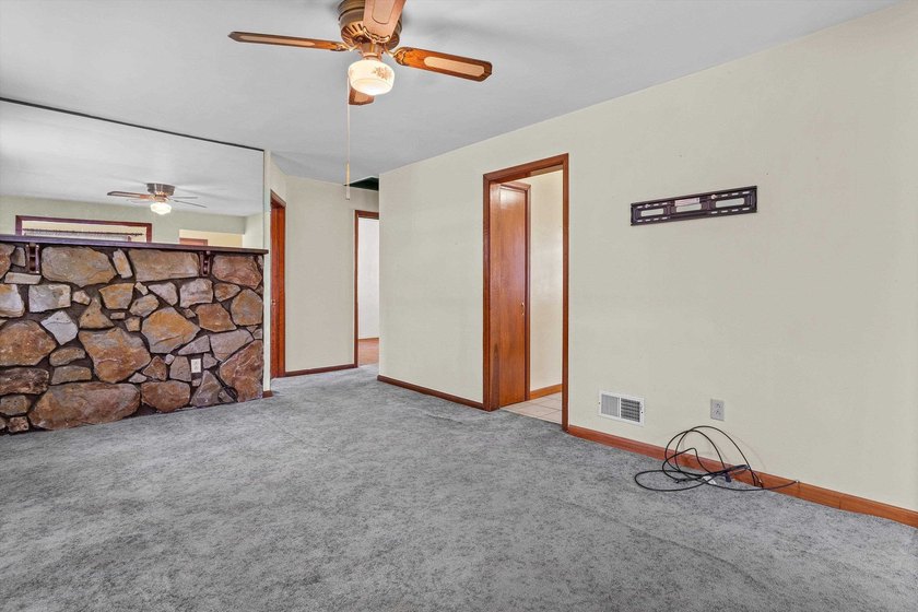 Welcome to 722 Christianson Avenue, a charming bungalow ranch in - photo 14