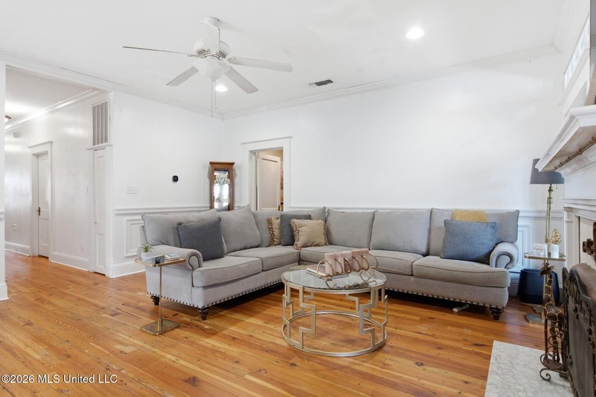 A Rare Gulf Coast Treasure Where Timeless Charm Meets Modern - photo 20
