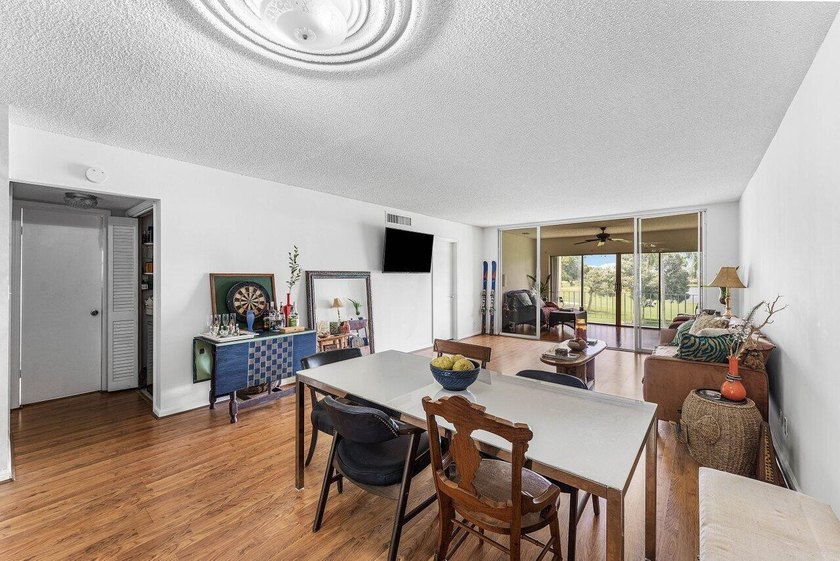 Top floor corner unit with panoramic views of the golf course - photo 13