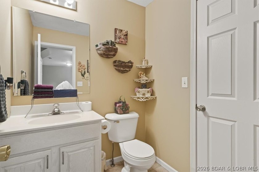 Explore this beautiful 2-bedroom, 1.5-bath townhouse located in - photo 15