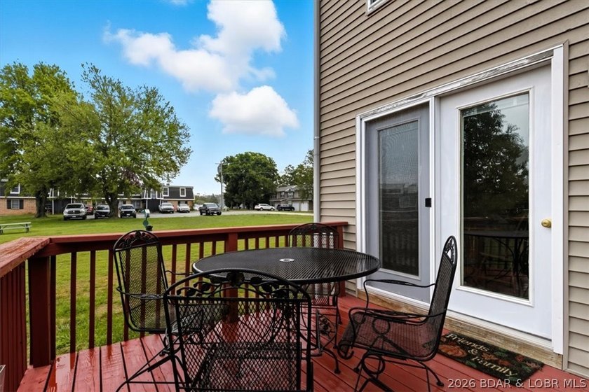 Explore this beautiful 2-bedroom, 1.5-bath townhouse located in - photo 17