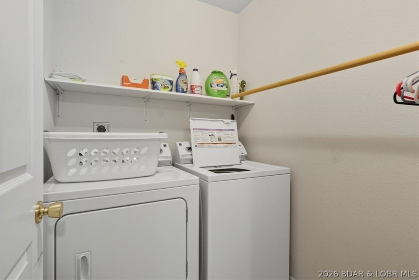 Explore this beautiful 2-bedroom, 1.5-bath townhouse located in - photo 23