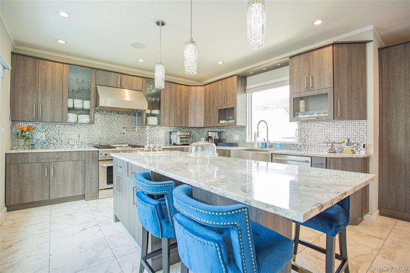 Welcome to your own private coastal retreat, where luxury - photo 9