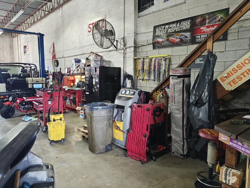 Established &amp; Profitable Automotive Repair Shop in West Palm - photo 13