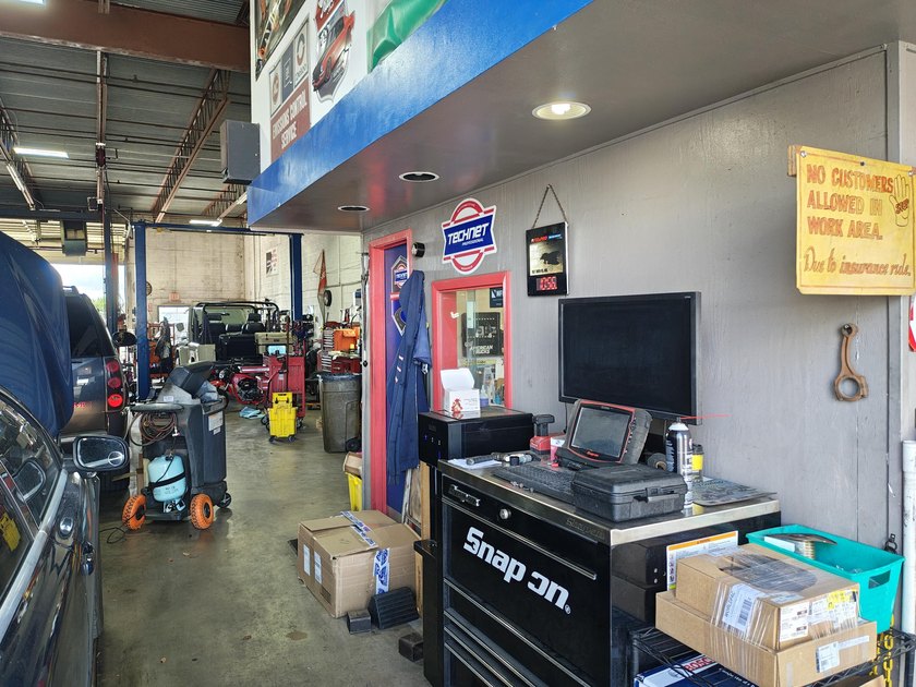 Established &amp; Profitable Automotive Repair Shop in West Palm - photo 15