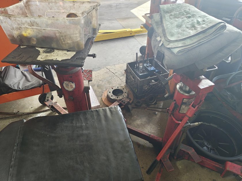 Established &amp; Profitable Automotive Repair Shop in West Palm - photo 17
