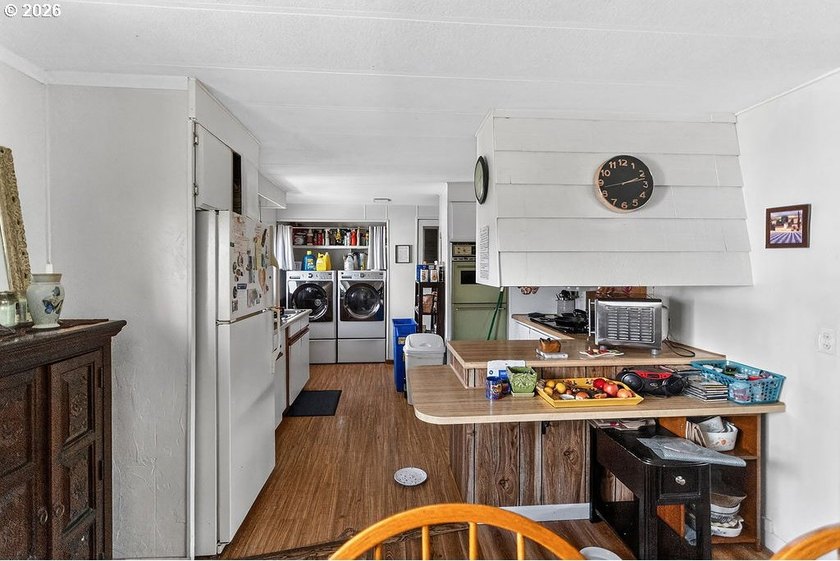 Huge price drop! Home sold as is and in need of some repairs - photo 18