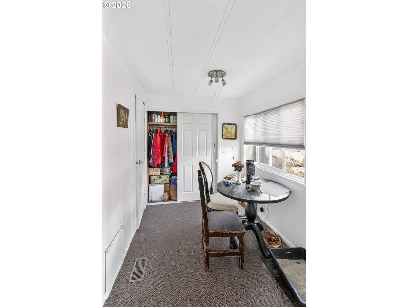 Huge price drop! Home sold as is and in need of some repairs - photo 23