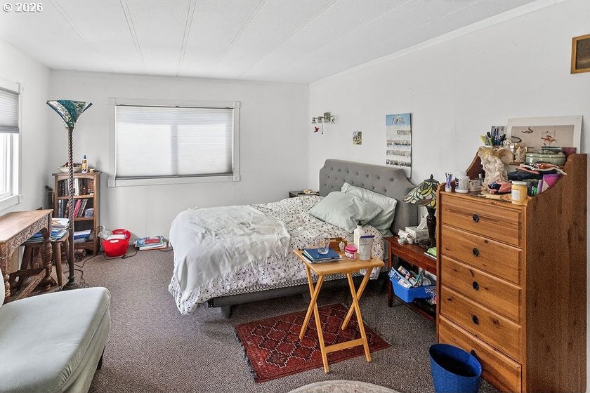 Huge price drop! Home sold as is and in need of some repairs - photo 28