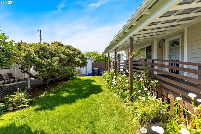 Huge price drop! Home sold as is and in need of some repairs - photo 46