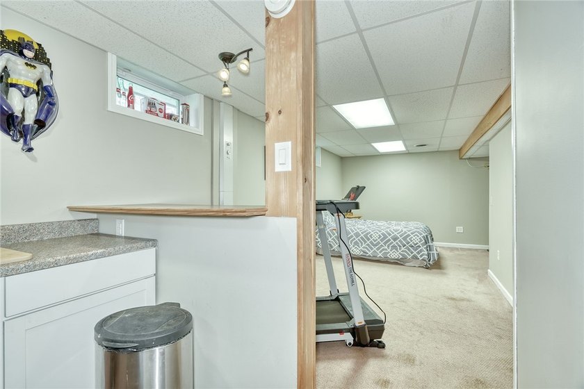 This house will wow you!! Enjoy Canandaigua Lake without the - photo 28