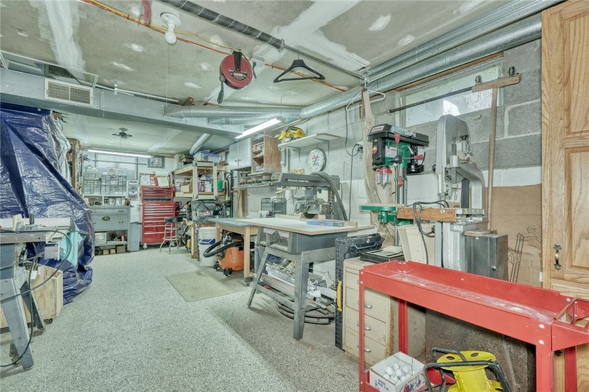 This house will wow you!! Enjoy Canandaigua Lake without the - photo 30