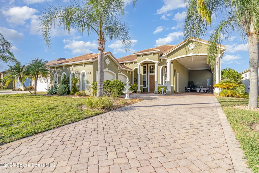 Motivated sellers! Experience resort-style living in this - photo 3