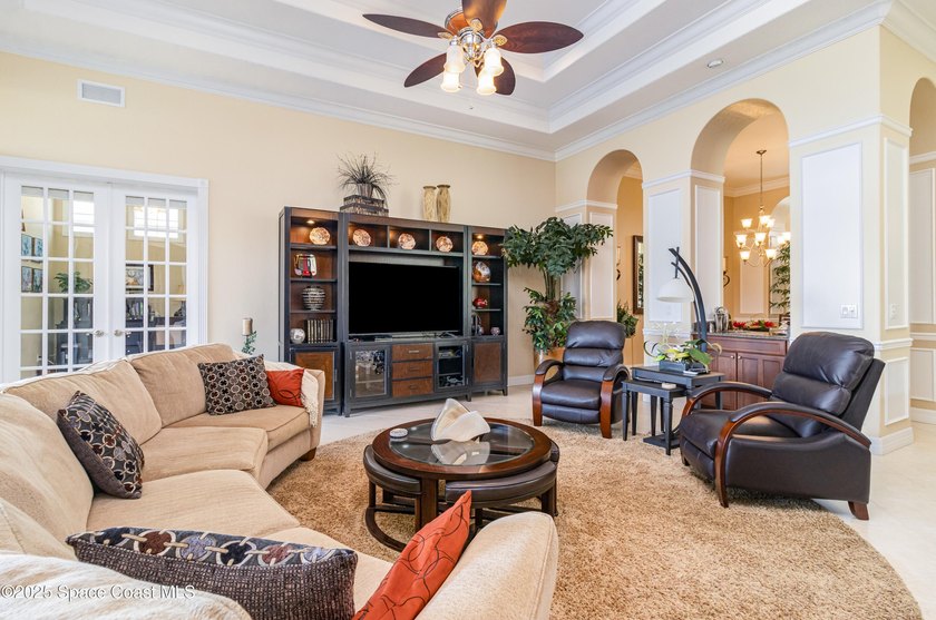 Motivated sellers! Experience resort-style living in this - photo 7