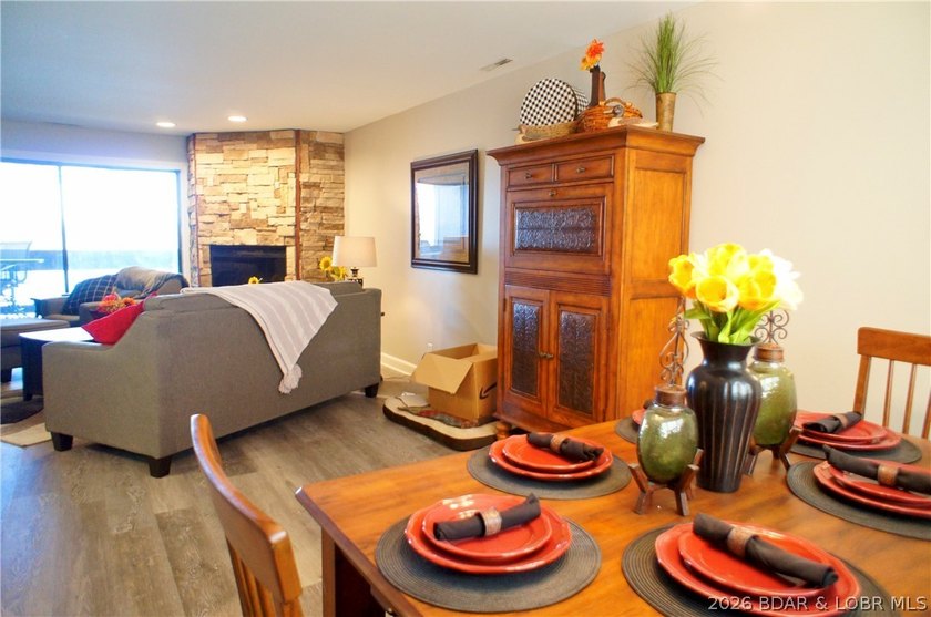 No other complex has all of the amenities as the KNOLLS. Indoor - photo 19