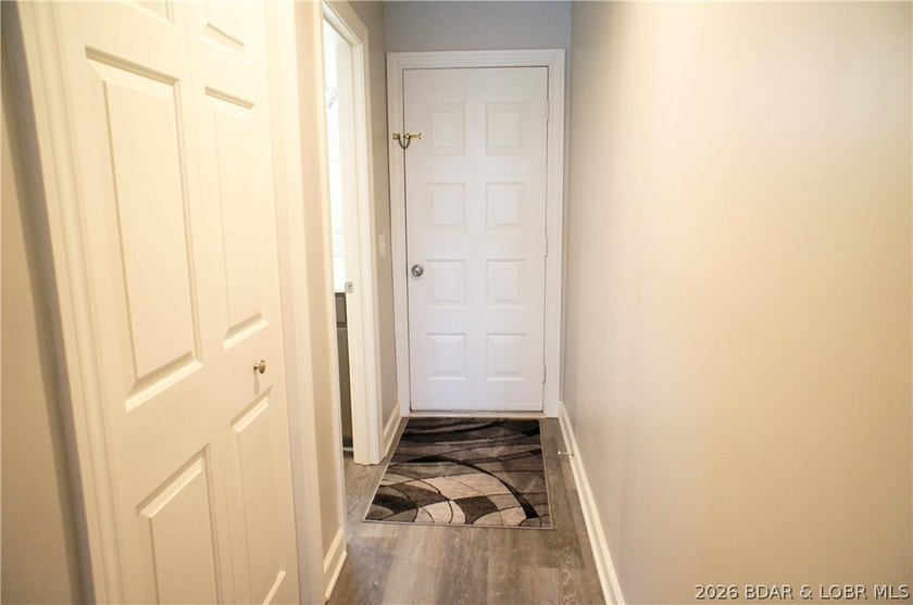 No other complex has all of the amenities as the KNOLLS. Indoor - photo 32
