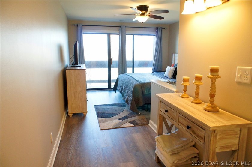No other complex has all of the amenities as the KNOLLS. Indoor - photo 36