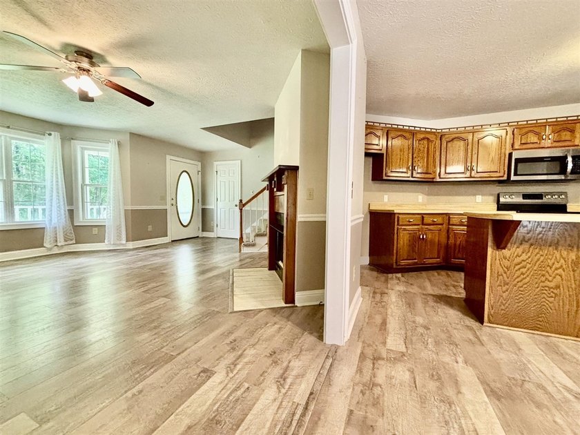 If You are looking for a Spacious Home with a nice open Floor - photo 9