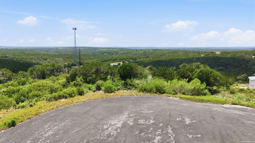 Build Your Dream Home in the Heart of the Texas Hill Country! - photo 24