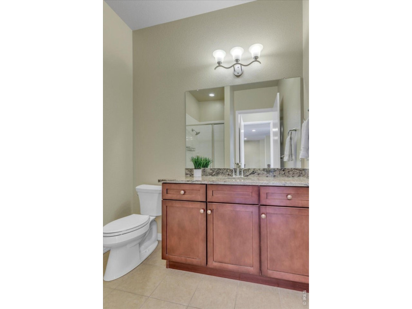 Experience the best of lakefront living in sought-after Quarry - photo 8