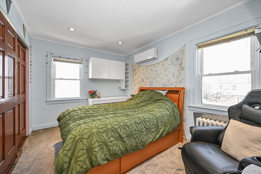 Welcome to this Move-In Ready Detached Colonial situated on a - photo 11