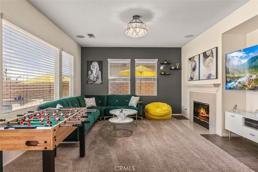 An investor's short-term rental opportunity! Fully furnished and - photo 16