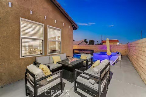 An investor's short-term rental opportunity! Fully furnished and - photo 34
