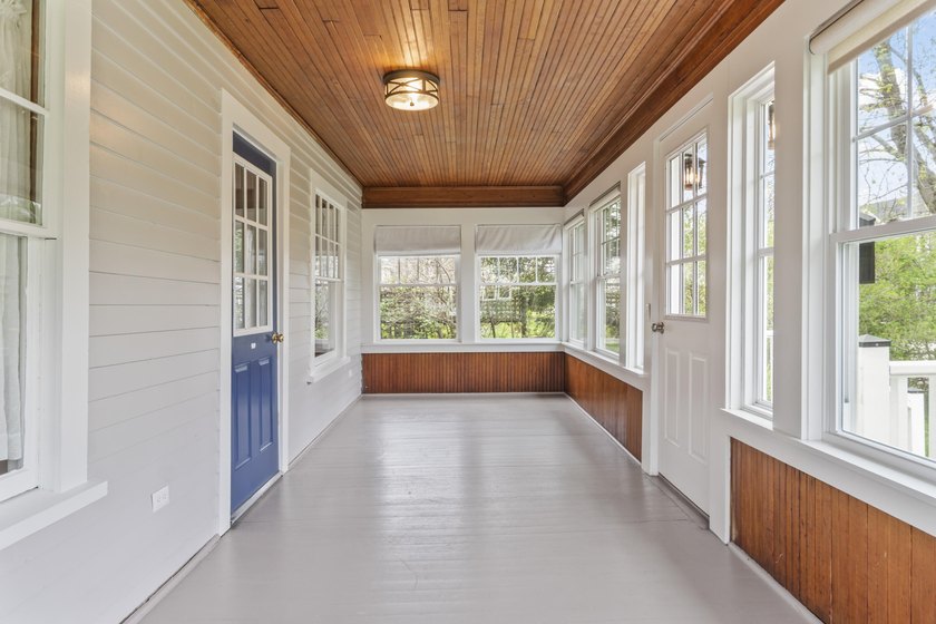This charming downtown bungalow can't wait to meet you! With - photo 7