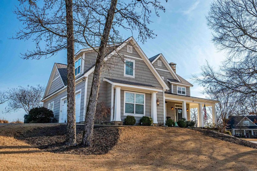 If you've been searching for a spacious home with water views in - photo 32