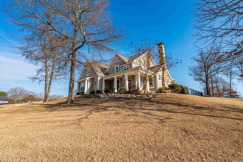 If you've been searching for a spacious home with water views in - photo 34