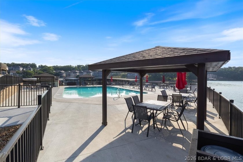 Experience effortless lake living in this turnkey 1-bedroom - photo 35