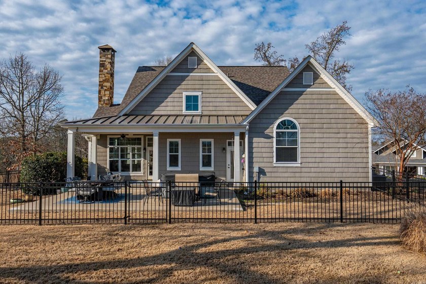 If you've been searching for a spacious home with water views in - photo 40