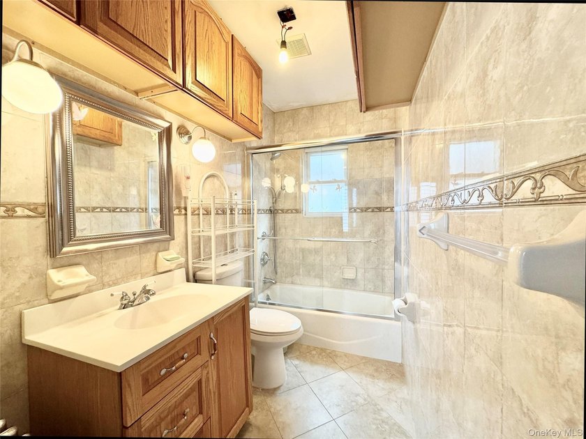 Incredible opportunity in the heart of Whitestone! This legal - photo 12