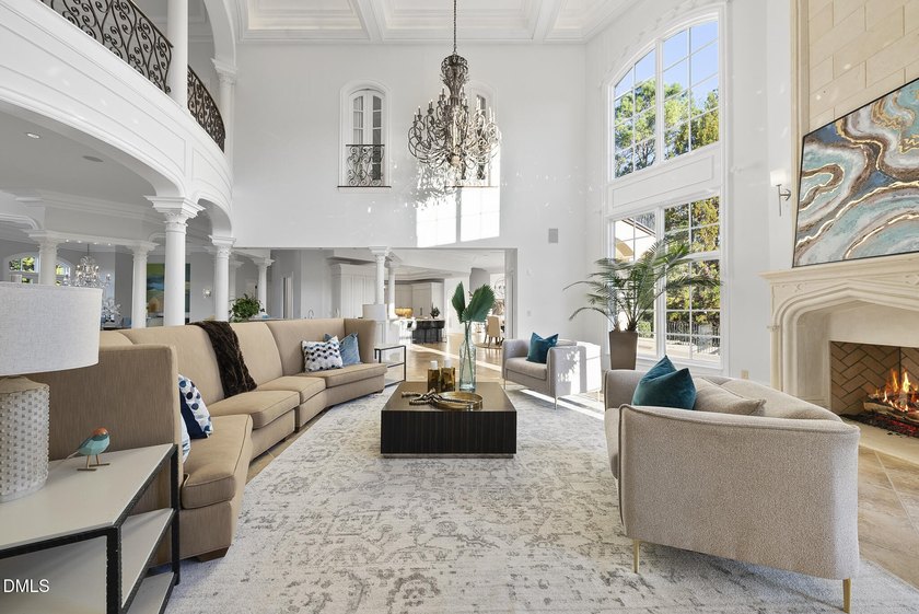 Welcome to 1404 Barony Lake Way! This breathtaking French - photo 15