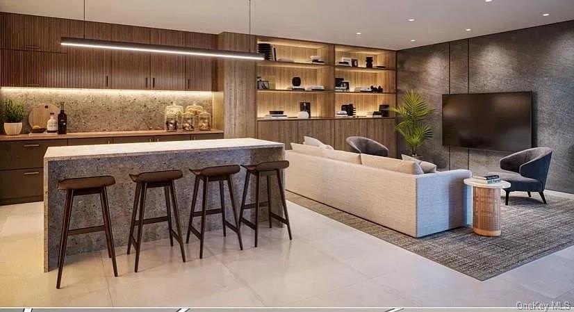 Huge 1 bedroom 2 full bathroom unit that can easily be converted - photo 16