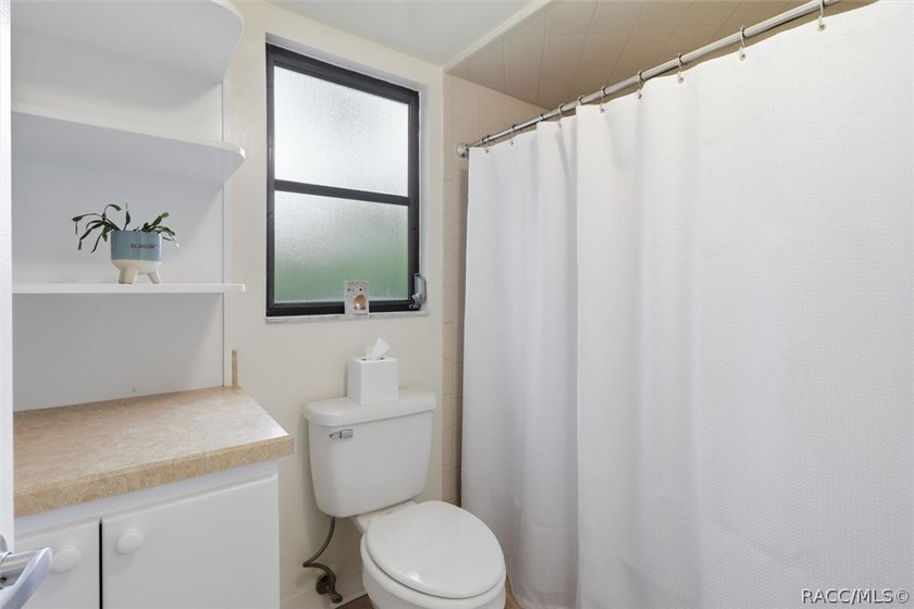 From the moment you arrive, this beautifully maintained - photo 20